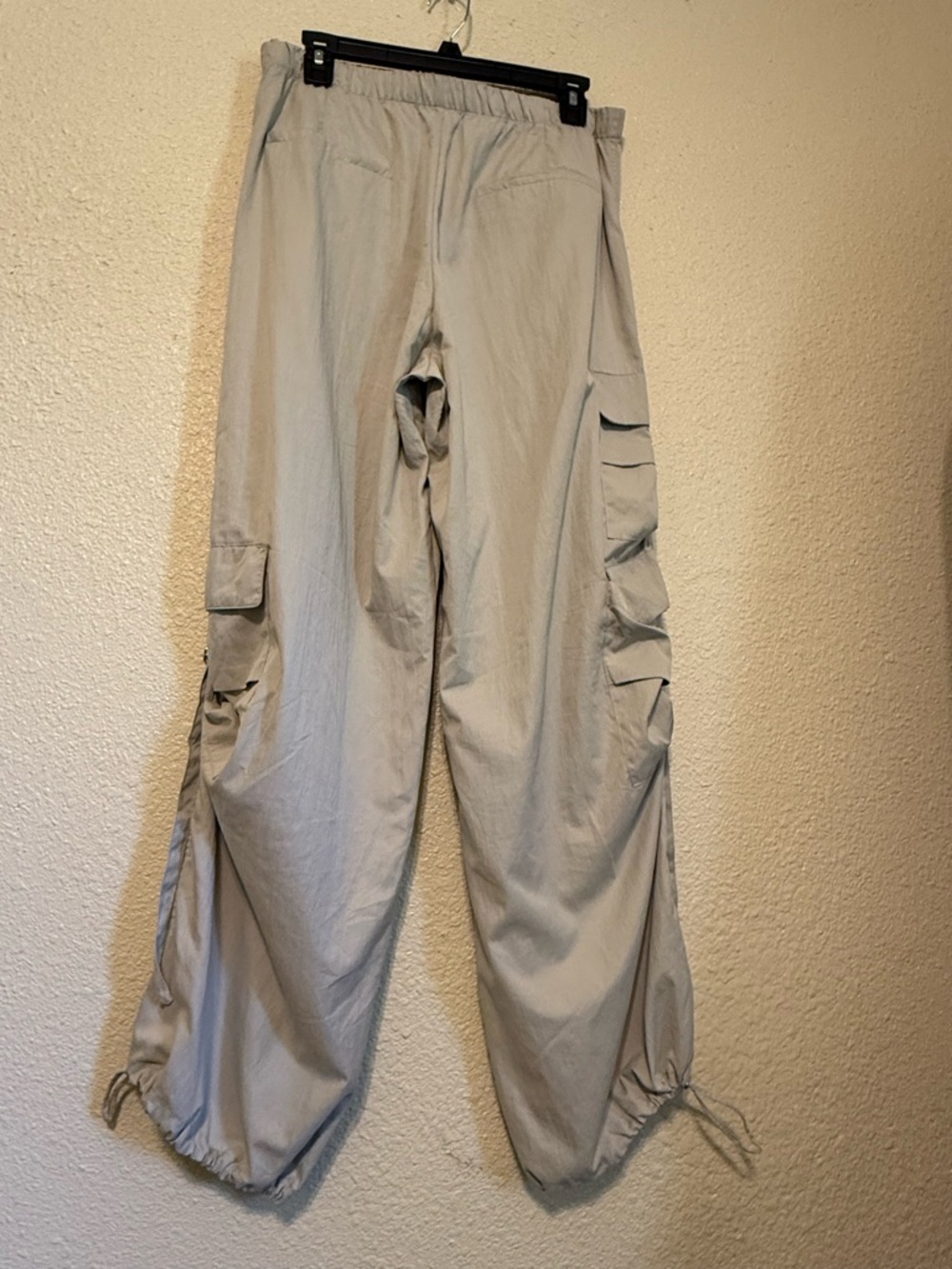 Zara Beige Cargo Pants with Strap Details - Picture 3 of 7